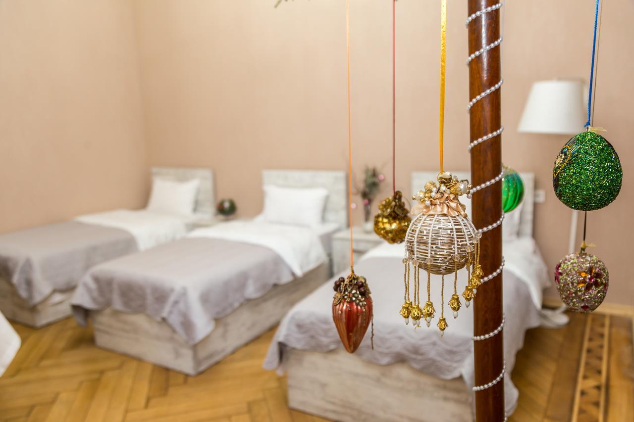 Atlant Hotel Тбилиси Екстериор снимка